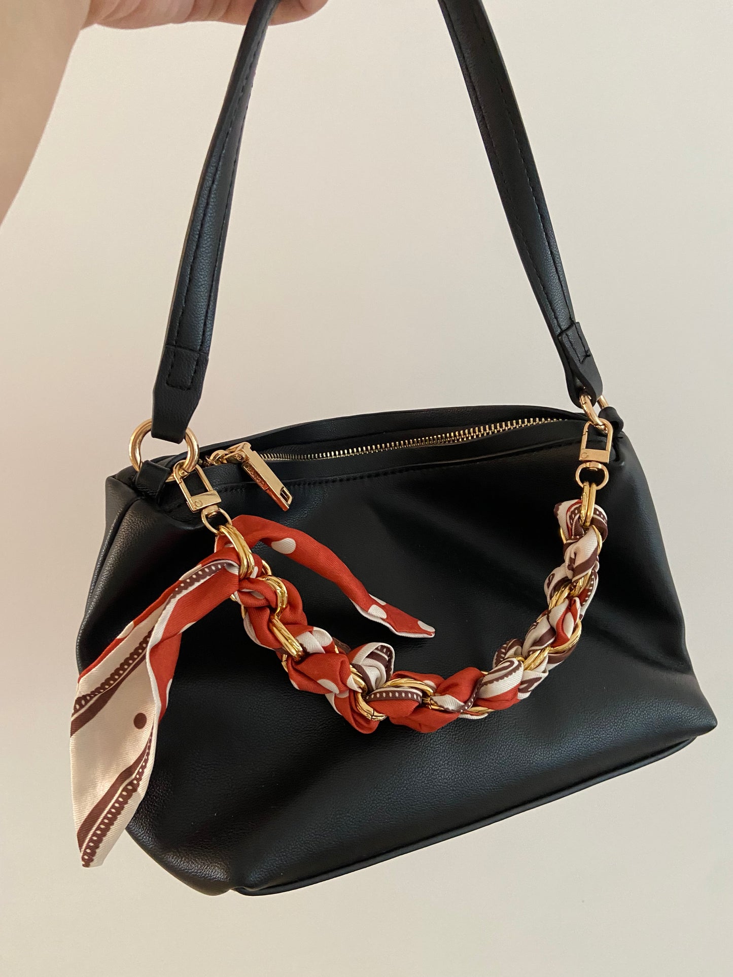 Multifunctionele tassenhanger €8,95