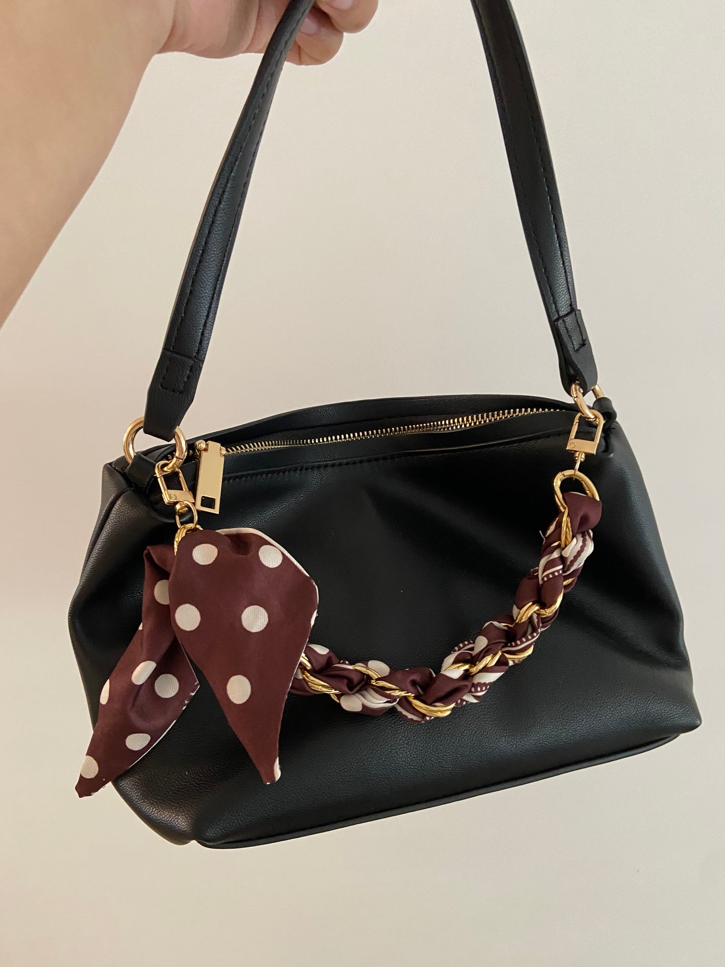 Multifunctionele tassenhanger €8,95